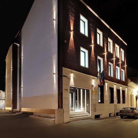 Dominus Residence Κλουζ-Ναπόκα Εξωτερικό φωτογραφία